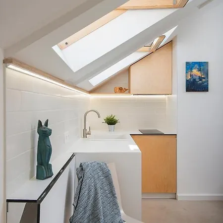 Cute Little Attic Loft In The Heart Of Sofia